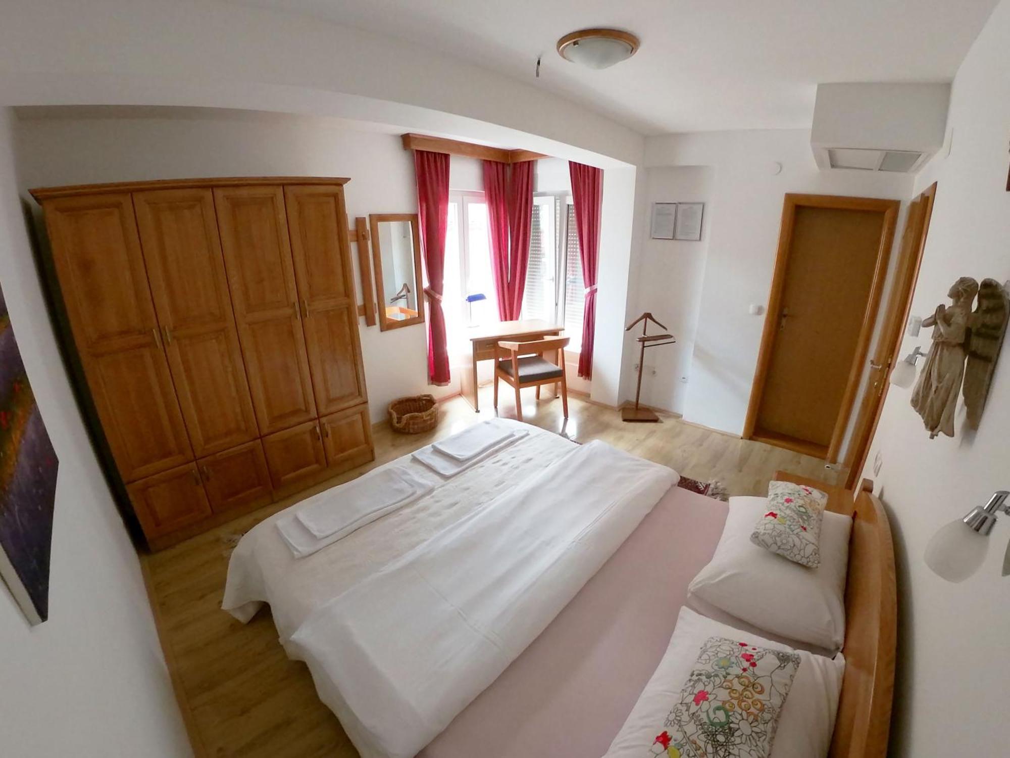 Hotel Bagaric -Ispod Brda Ukazanja Adress Kraljice Mira 56 Bijakovci Medugorje מראה חיצוני תמונה